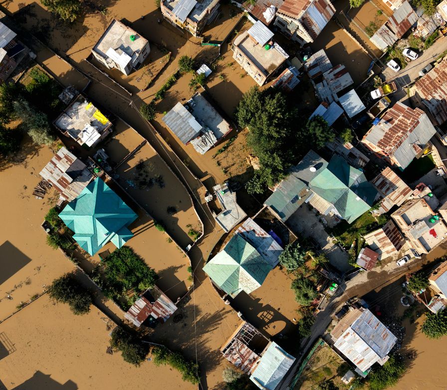 Alagamentos de Fim de Ano: Como o Varejo Pode se Proteger — e o Papel Essencial do Seguro com a Qualiseg Brasil